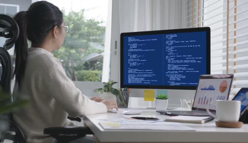洛宁县企业数字化解决方案：机器学习赋能商业模式升级的核心路径